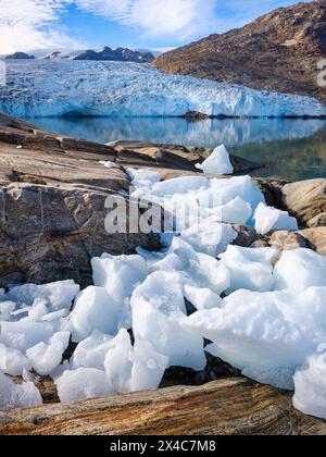 Hahn-Gletscher. Landschaft im Johan Petersen Fjord, einem Zweig des Sermilik Eisefjords, Ammassalik Region, Grönland, dänisches Territorium. Stockfoto