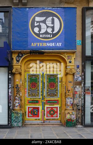 Paris, Frankreich - 11. März 2024. Außenfassade von 59 Rivoli, Kunstgalerie und Museum in Paris, Frankreich. Stockfoto