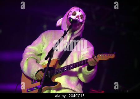 Taranto, Italien. Mai 2024. Tre allegri ragazzi morti. Während des Concerto Primo Maggio A Taranto, Musikkonzert in Taranto, Italien, 01. Mai 2024 Credit: Independent Photo Agency/Alamy Live News Stockfoto