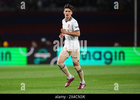 Barcelona, Spanien. April 2024. Pepelu von Valencia CF während des Spiels La Liga EA Sports zwischen dem FC Barcelona und Valencia CF und spielte am 29. April 2024 im Lluis Companys Stadium in Barcelona. (Foto: Bagu Blanco/PRESSINPHOTO) Credit: PRESSINPHOTO SPORTS AGENCY/Alamy Live News Stockfoto