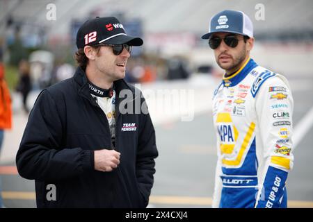 27. April 2024, Dover, de, USA: Chase Elliott und Ryan Blaney machen sich bereit für das WÃ¼rth 400 in Dover, DE, USA. (Credit Image: © Stephen A. Arce Action Sports Ph/ASP) NUR REDAKTIONELLE VERWENDUNG! Nicht für kommerzielle ZWECKE! Stockfoto