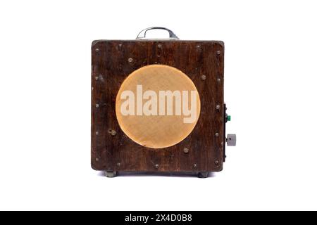 Vintage handgefertigte Holzlautsprecher - Retro-Audiogeräte für Wohnkultur Stockfoto