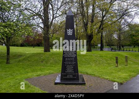 Kunstwerke vor dem MKM Stadium in Hull, East Riding of Yorkshire, Großbritannien Stockfoto