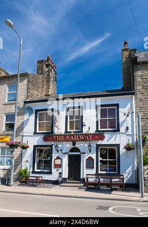 England, West Yorkshire, Hebden Bridge, The Railway Hotel Public House an der New Road Stockfoto