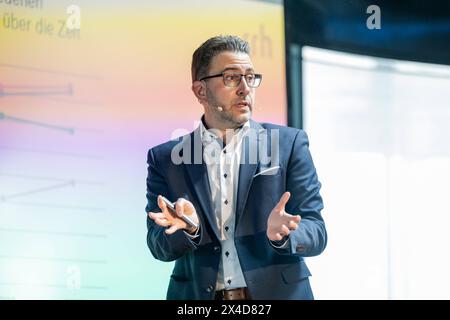 Carsten C. Schermuly Prof. Dr. rer. nat. Carsten C. Schermuly, Diplom-Psychologe, Leiter des Studiengangs Internationale Betriebswirtschaftslehre mit Schwerpunkt Wirtschaftspsychologie an der SRH Hochschule Berlin. Kiel Schleswig-Holstein Deutschland fpr-schermuly-2220 *** Carsten C Schermuly Prof Dr rer nat Carsten C Schermuly, Diplom-Psychologe, Leiter des Studiengangs International Business Administration mit Schwerpunkt Wirtschaftspsychologie an der SRH Hochschule Berlin Kiel Schleswig Holstein Deutschland fpr schermuly 2220 Stockfoto