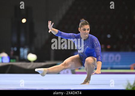 Rimini, Italien. Mai 2024. Manila Esposito (ITA) Floor während der künstlerischen Turn-Europameisterschaft - Frauen, Turnen in Rimini, Italien, 02. Mai 2024 Credit: Independent Photo Agency/Alamy Live News Stockfoto