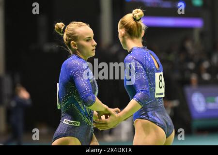 Rimini, Italien. Mai 2024. Die Zwillinge D'Amato während der europäischen Meisterschaft im Kunstturnen - Frauen, Turnen in Rimini, Italien, 02. Mai 2024 Credit: Independent Photo Agency/Alamy Live News Stockfoto