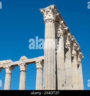 Evora, Portugal. Römischer Tempel von Diana aus dem 1. Jahrhundert n. Chr. im Zentrum von Evora. Stockfoto