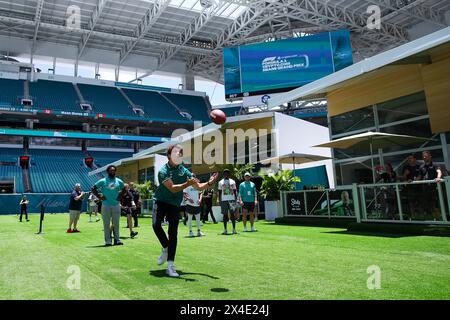 Miami, Etats Unis. Mai 2024. CRAWFORD Jak (usa), Entwicklungsprogramm für junge Fahrer des Aston Martin F1-Teams, Porträt während des Formel 1 Crypto.com Miami Grand Prix 2024, 6. Runde der Formel 1-Weltmeisterschaft 2024 vom 3. Bis 5. Mai 2024 auf dem Miami International Autodrome in Miami, Vereinigte Staaten von Amerika - Foto Eric Alonso/DPPI Credit: DPPI Media/Alamy Live News Stockfoto