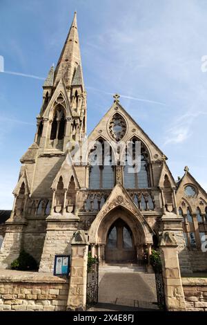 Kelso North Parish Church in Kelso, Schottland. Der von Frederick T. Pilkington entworfene Place of Worship der Church of Scotland stammt aus dem Jahr 1866. Stockfoto