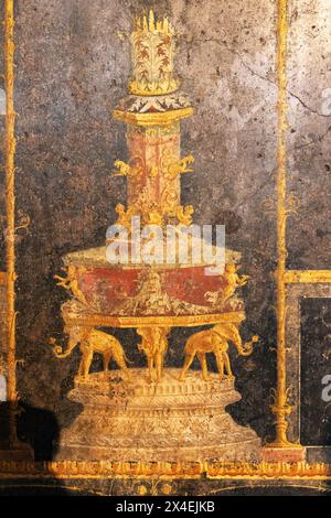 Pompeji Fresko - Detail aus Wandfresken in der Villa des Hauses Vettii, einschließlich Elefant, 1. Jahrhundert n. Chr.; UNESCO-Weltkulturerbe, Pompeji Italien Stockfoto