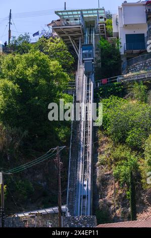 Fahrstuhl in einem Dorf in den Bergen auf Zypern 1 Stockfoto