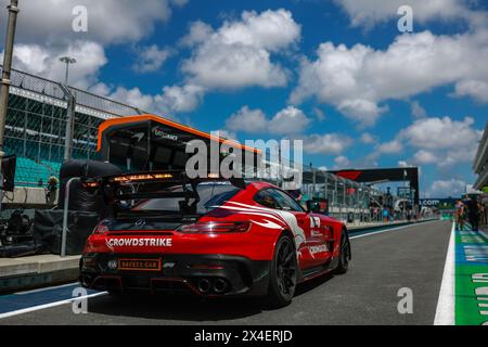 Miami, Etats Unis. Mai 2024. Safety Car während des Formel 1 Crypto.com Miami Grand Prix 2024, 6. Runde der Formel-1-Weltmeisterschaft 2024 vom 3. Bis 5. Mai 2024 auf dem Miami International Autodrome in Miami, USA - Foto DPPI Credit: DPPI Media/Alamy Live News Stockfoto