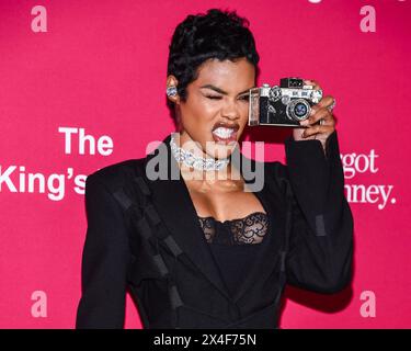 New York, USA. Mai 2024. Teyana Taylor geht auf dem roten Teppich auf der King's Trust Global Gala, die am 2. Mai 2024 in der Cipriani South Street in New York, NY, stattfand. (Foto: Anthony Behar/SIPA USA) Credit: SIPA USA/Alamy Live News Stockfoto