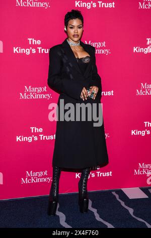 New York, USA. Mai 2024. Teyana Taylor geht auf dem roten Teppich auf der King's Trust Global Gala, die am 2. Mai 2024 in der Cipriani South Street in New York, NY, stattfand. (Foto: Anthony Behar/SIPA USA) Credit: SIPA USA/Alamy Live News Stockfoto