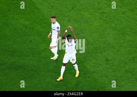 Marseillle, Frankreich. Mai 2024. © SPORTPIXPRESS/MAXPPP - MARSEILLLE 02/05/2024 UEFA EUROPA LEAGUE HALBFINALE 1. SPIEL MARSEILLE-ATALANTA BERGAME mbemba (chancel) feiert sein Tor Credit: MAXPPP/Alamy Live News Stockfoto