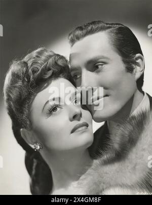 DAS BILD VON DORIAN GREY 1945 MGM Film mit Donna Reed als Gladys Hallward und Hurd Hatfield als Dorian GRAY Stockfoto