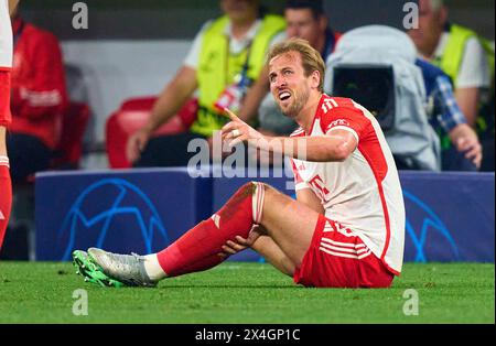 Harry Kane, FCB 9 im Halbfinalspiel FC BAYERN MÜNCHEN - REAL MADRID 2-2 des Fußball UEFA Champions League in der Saison 2023/2024 in München, 30. April 2024. Halbfinale, FCB, München Fotograf: ddp-Bilder / Sternbilder Stockfoto