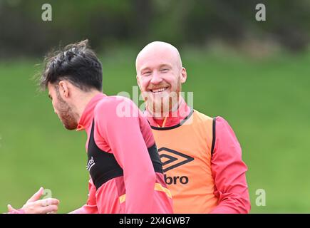 Oriam Sports Centre Edinburgh.Scotland.UK.3. Mai 24 Hearts Liam Boyce Training vor Celtic Match. Quelle: eric mccowat/Alamy Live News Stockfoto