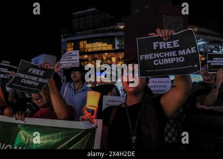 Am 3. Mai 2024, dem World Press Freedom Day, versammeln sich Mediengruppen und Organisationen im Boy Scout Circle in Quezon City, Philippinen, um das Klima der Straflosigkeit und die unerbittlichen Angriffe auf Presse und Redefreiheit anzuprangern. Ein Bericht, der dieses Jahr von Reporters Without Borders RSF World Press Freedom Index veröffentlicht wurde, belegte die Philippinen auf Platz 134 von 180 Ländern. Copyright: XDeoxMontesclarosx Stockfoto