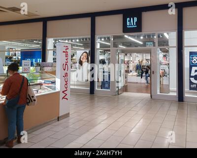 Toronto, ON, Kanada – 30. April 2024: Blick auf das Sign of GAP Store in Toronto Stockfoto