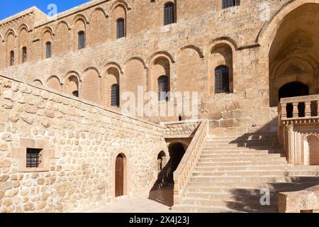 Kloster von Saint Ananias bekannt als Deyrulzafaran oder Safrankloster, Treppen, Mardin, Türkei Stockfoto