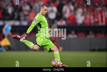 Torhüter Andriy Lunin Real Madrid (13) Ballspiel, Champions League, CL, Allianz Arena, München, Bayern, Deutschland Stockfoto