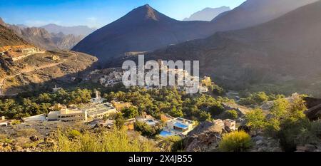 Das schöne Oasendorf bald Sayt (Balad Sayt), die westlichen Hajar Berge, Ash Sharaf, Oman Stockfoto