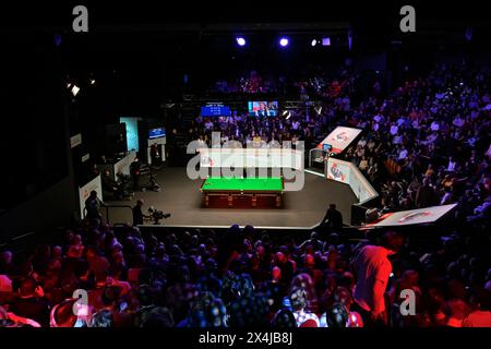 Eine allgemeine Ansicht des Crucible Theatre, während der Cazoo World Championships 2024 im Crucible Theatre, Sheffield, Großbritannien, 3. Mai 2024 (Foto: Cody Froggatt/News Images) Stockfoto