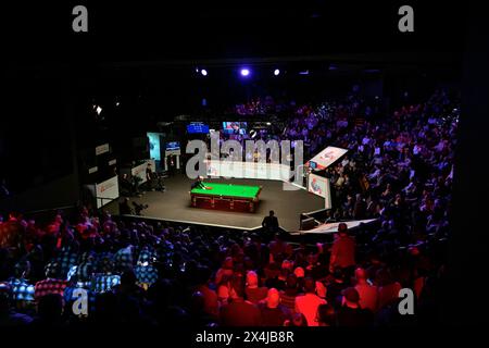 Eine allgemeine Ansicht des Crucible Theatre, während der Cazoo World Championships 2024 im Crucible Theatre, Sheffield, Großbritannien, 3. Mai 2024 (Foto: Cody Froggatt/News Images) Stockfoto