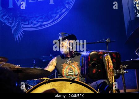 Dusk Brothers trat am 3. Mai 2024 in Saint Lukes in Glasgow auf Credit: James Edmond/ Alamy Live News Stockfoto