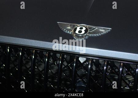 Toronto, ON, Kanada – 30. April 2024: Sehen Sie das Schild der Firma Bentley Auto Stockfoto
