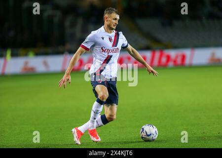 Stefan Posch vom FC Bologna während des Spiels der Serie A zwischen dem FC Torino und dem FC Bologna am 3. Mai 2024 im Olympischen Stadion Grande Torino in Turin, Ital Stockfoto