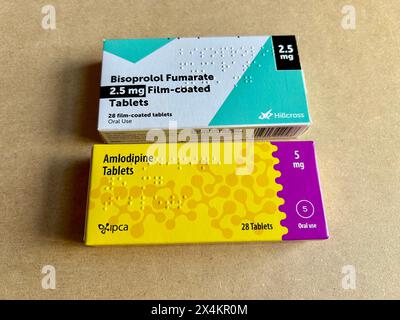 Bisoprololfumarat und Amlodipin Tabletten zur Behandlung von Hypertonie (Bluthochdruck) Stockfoto