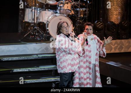 Angela Brambati und Angelo Sotgiu von Ricchi e Poveri Stockfoto