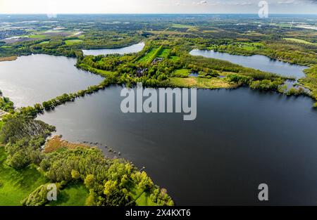 Luftbild, Schloss Krickenbeck an den Krickenbecker gesehen, Naturschutzgebiet umgeben von Seen und Waldgebiet, Leuth, Nettetal, Niederrhein, Nordrhein-Westfalen, Deutschland ACHTUNGxMINDESTHONORARx60xEURO *** aus der Vogelperspektive, Schloss Krickenbeck an den Krickenbecker Seen, Naturschutzgebiet umgeben von Seen und Waldgebiet, Leuth, Nettetal, Niederrhein, Nordrhein-Westfalen, Deutschland ATTENTIONxMINDESTHONORARx60xEURO Stockfoto