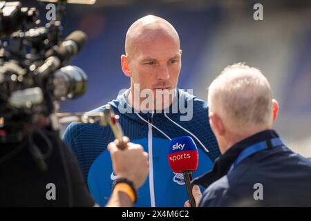 Gary Rowett, Manager von Birmingham City, ist vor dem Sky Bet Championship-Spiel zwischen Birmingham City und Norwich City am Samstag, dem 4. Mai 2024, in St Andrews, Birmingham zu sehen. (Foto: David Watts | MI News) Credit: MI News & Sport /Alamy Live News Stockfoto