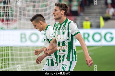 Budapest, Ungarn – 11. Mai 2022. Ferencvaros Mittelfeldspieler Kristoffer Zachariassen feierte sein Tor während des ungarischen Pokalfinales 2021/22 Ferenc Stockfoto