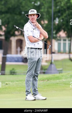 McKinney, TX, USA. Mai 2024. Joel Dahmen auf dem 10. Loch während der dritten Runde des CJ CUP Byron Nelson Golfturniers auf der TPC Craig Ranch in McKinney, Texas. Gray Siegel/CSM/Alamy Live News Stockfoto