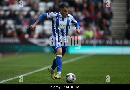 Pol Valentín am Mittwoch in Sheffield während des Sky Bet Championship Matches zwischen Sunderland und Sheffield Wednesday im Stadion of Light, Sunderland am Samstag, 4. Mai 2024. (Foto: Michael Driver | MI News) Credit: MI News & Sport /Alamy Live News Stockfoto