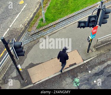 Glasgow, Schottland, Großbritannien. 4. Mai 2024: Wetter in Großbritannien: Sonniges sommerliches Wetter im Stadtzentrum sah Einheimische und Touristen auf den Straßen. Credit Gerard Ferry/Alamy Live News Stockfoto