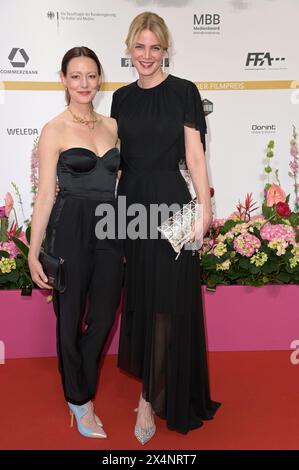 Lavinia Wilson und Rike Schmid bei der 74. Verleihung des Deutschen Filmpreises 2024 im Theater am Potsdamer Platz. Berlin, 03.05.2024 Stockfoto