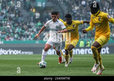 Lissabon, Portugal . Mai 2024. Lissabon, Portugal, 4. Mai 2024: Pedro Goncalves (8 Sporting CP) in Aktion während des Liga Portugal Betclic-Spiels zwischen Sporting CP und Portimonense SC im Estadio Jose Alvalade, Lissabon, Portugal (João Bravo /SPP) Credit: SPP Sport Press Photo. /Alamy Live News Stockfoto