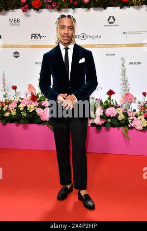 Jerry Hoffmann bei der 74. Verleihung des Deutschen Filmpreises 2024 im Theater am Potsdamer Platz. Berlin, 03.05.2024 Stockfoto