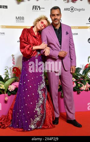 Katja Riemann und Michael Klammer bei der 74. Verleihung des Deutschen Filmpreises 2024 im Theater am Potsdamer Platz. Berlin, 03.05.2024 Stockfoto