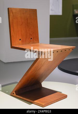 Zick Zag Stuhl, 1934, entworfen von Gerrit Thomas Rietveld, Stockfoto