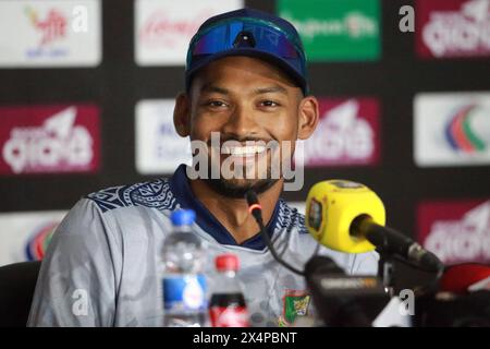 Najmul Hasan Shanto nimmt am 2. Mai an einer Pressekonferenz im Zahur Ahmed Chowdhury Stadium, Chattogram, Bangladesch Teil Stockfoto