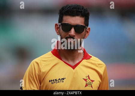 Sikandar Raza, Kapitän des T20-Teams Simbabwe, nimmt am 2. Mai an einer Pressekonferenz vor dem Spiel im Zahur Ahmed Chowdhury Stadium, Chattogram, Bangladesch, Teil. Stockfoto