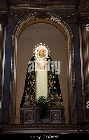 Ikone der Jungfrau Maria in der Kirche San Antonio (1676) Frigiliana, Andalusien, Spanien Stockfoto