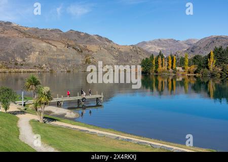 Seeufer ab Cromwell Heritage Precinct, Melmore Terrace, Cromwell (Tirau), Central Otago, Otago, Neuseeland Stockfoto